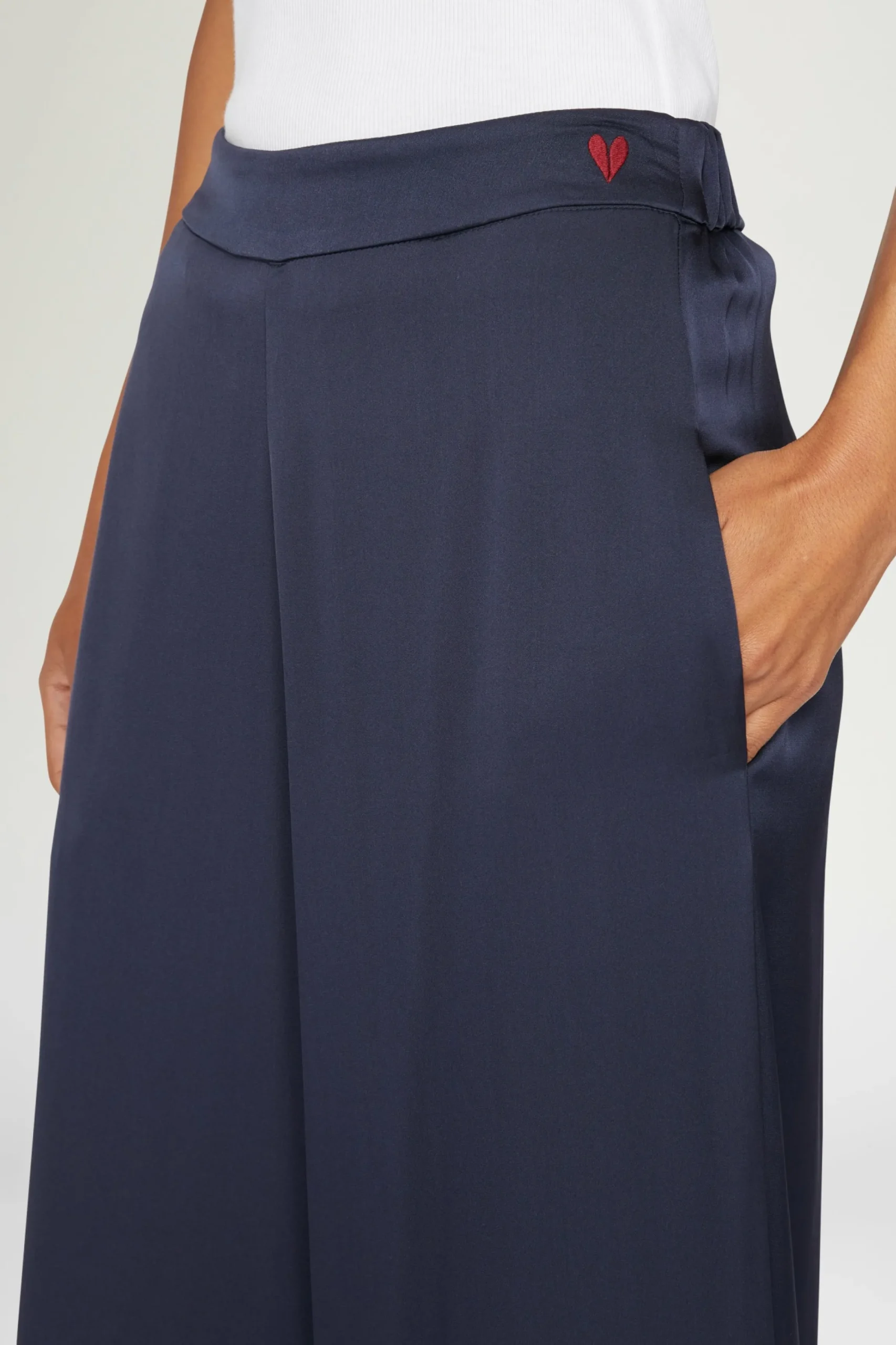 Outlet Pantaloni Larghi Blu Donna Pantaloni