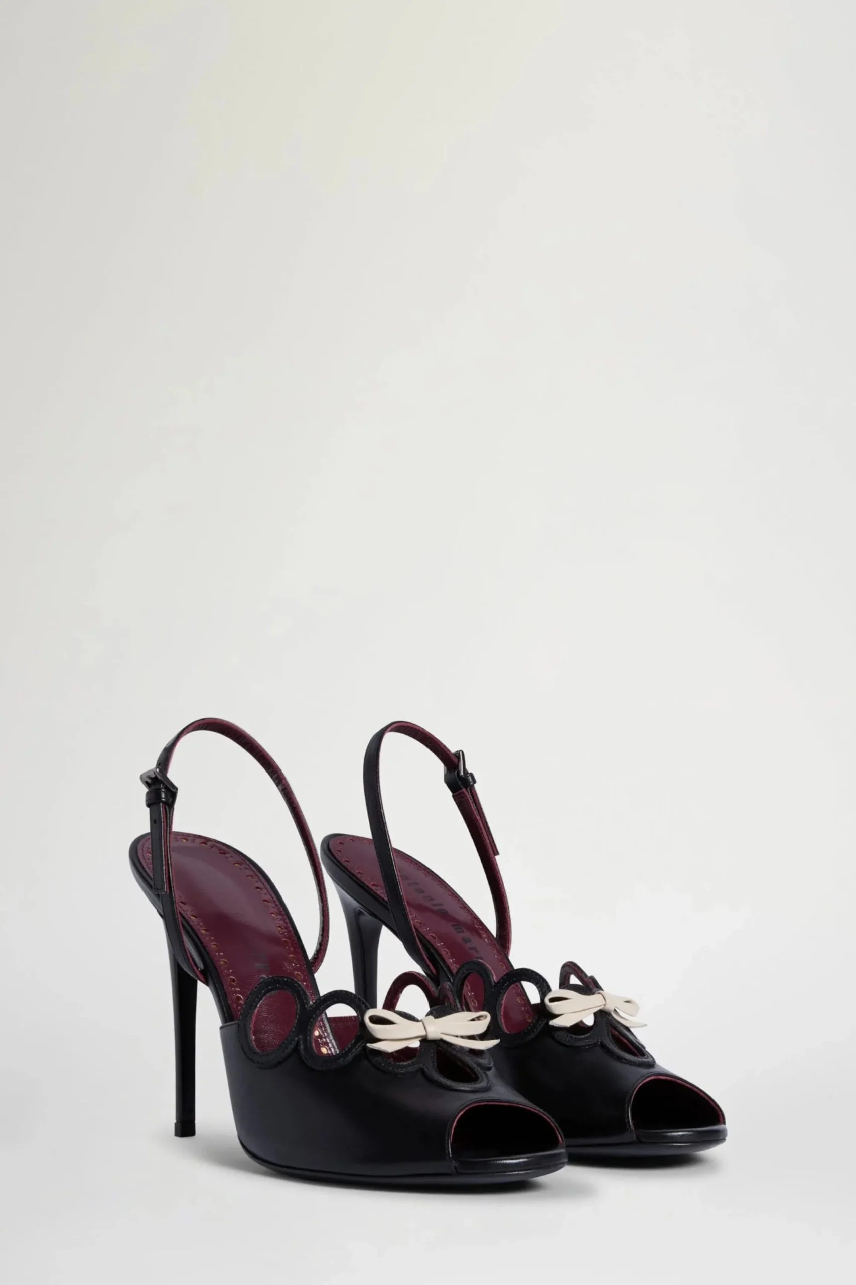 Outlet Sandali con Fiocco Neri Donna Scarpe